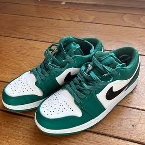 Nike air Jordans - never worn! Green, black and white.